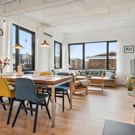 Awesome In With Kitchen *